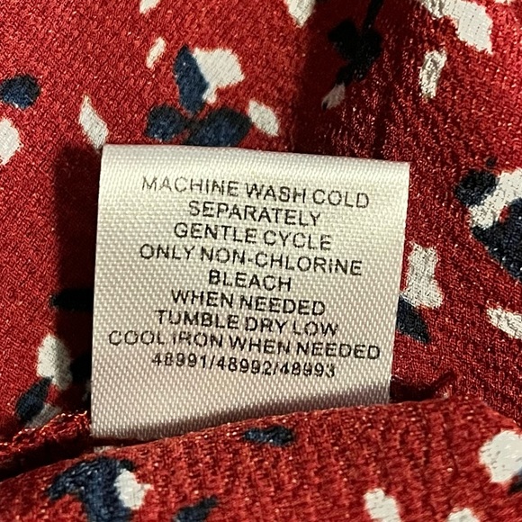 41 Hawthorn cap sleeve blouse, size medium petite - Picture 12 of 13